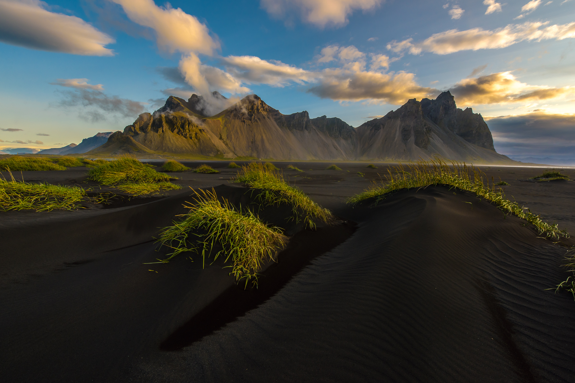 Vesturhorn Light, Hofn, Iceland