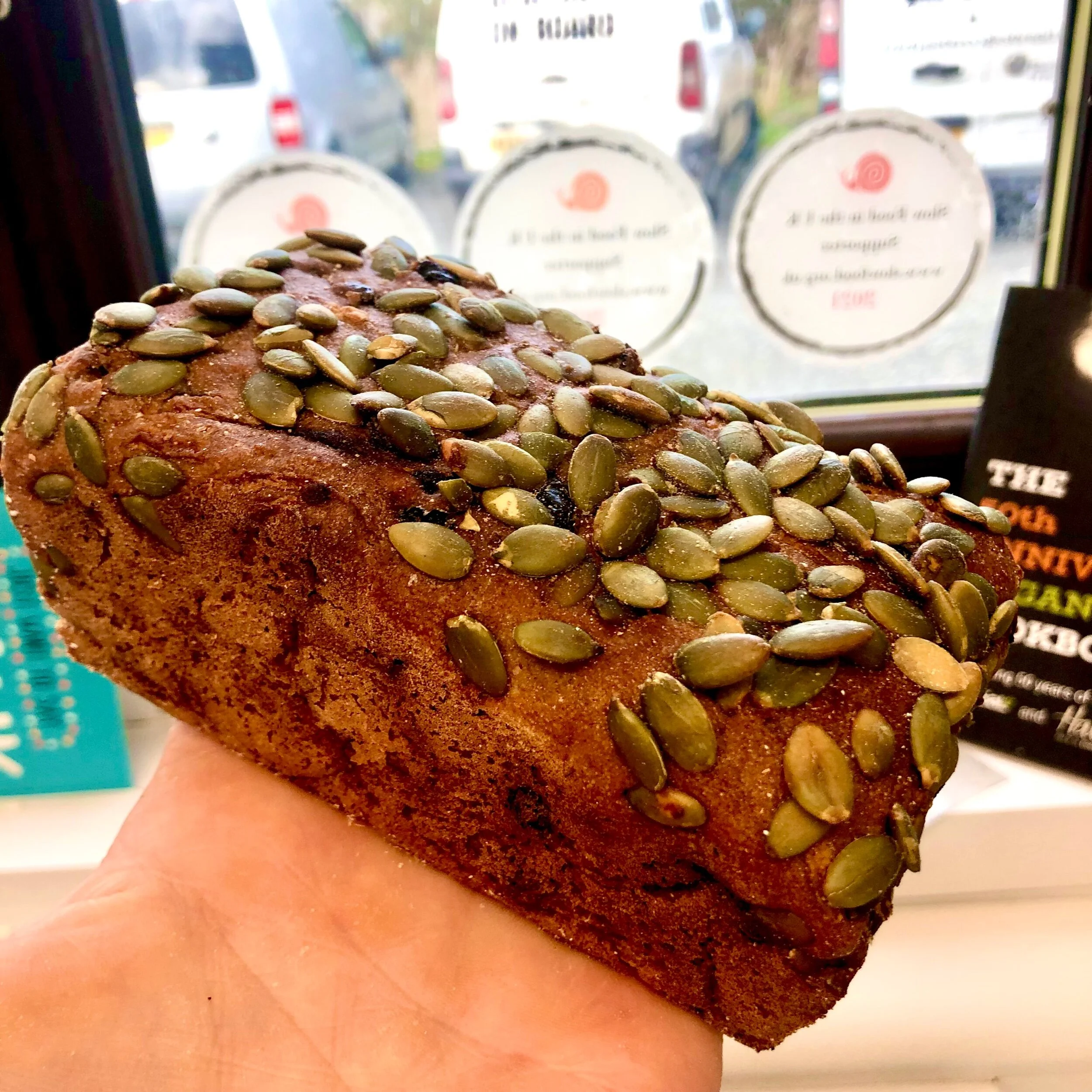 780FFDD6-54E6-439C-AC93-B7FB0C8292C4