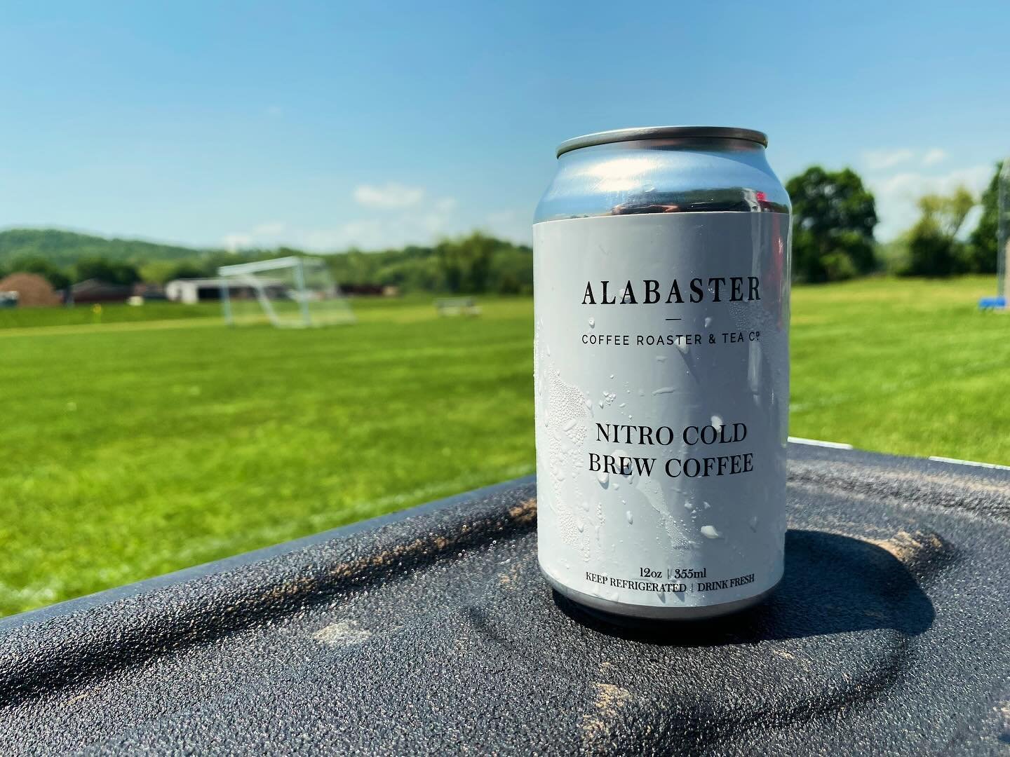 Nitro Cold Brew cans are baaaaaack!
_
#alabastercoffee #coffee #coldbrew #coldbrewcoffee #williamsport