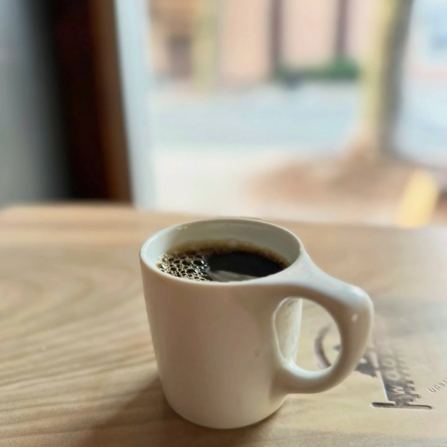 Autumn Saturdays ☕️❤️
_
#alabastercoffee #williamsport #coffee #coffeeroaster #saturday #autumn #localroaster