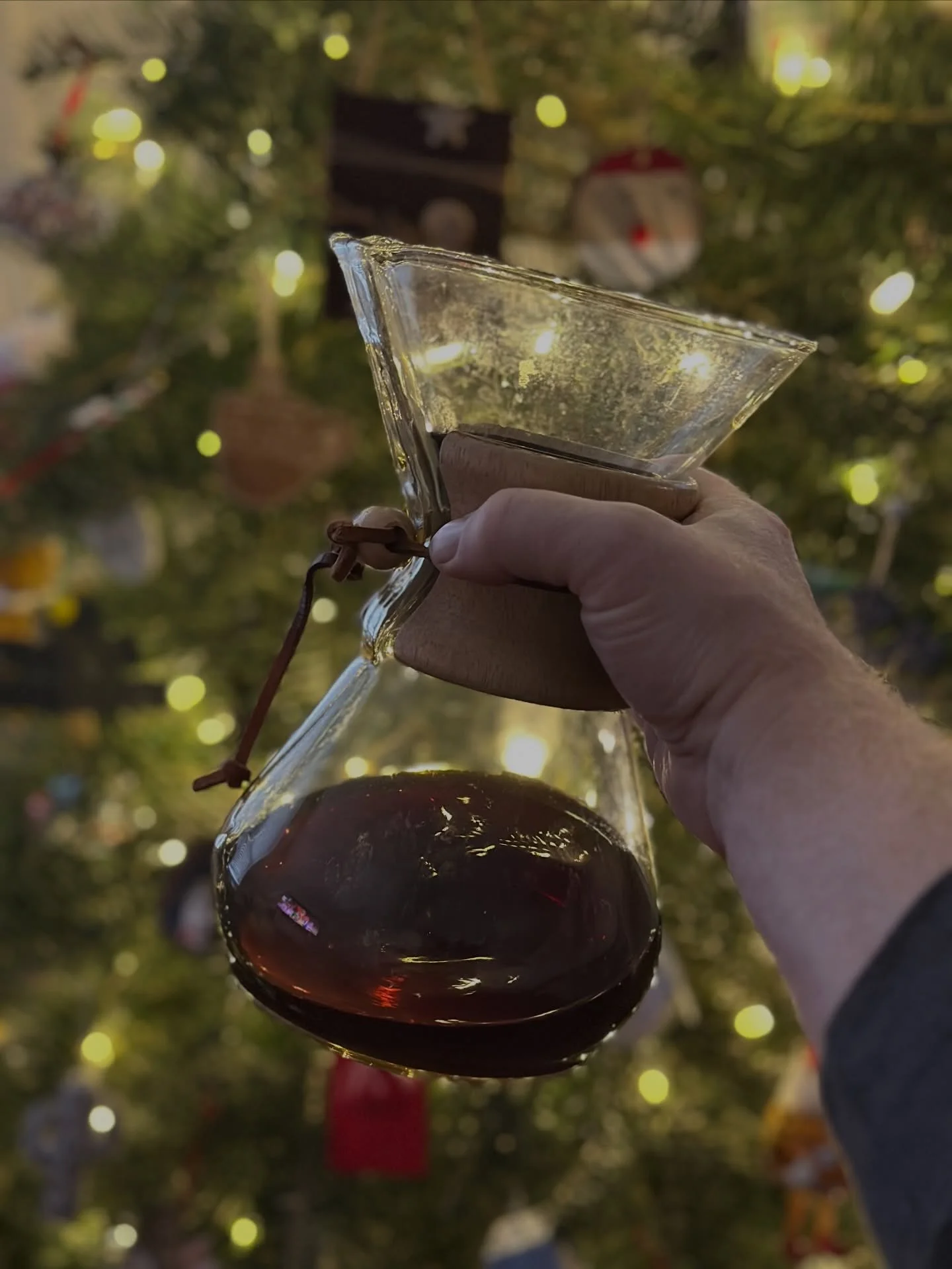 We&rsquo;re rocking until 3pm today (12/24) and closed Christmas Day. Our team has been putting in the work keeping the shelves as stocked as possible for you ❤️ If it&rsquo;s slim it you can&rsquo;t find just what you&rsquo;re looking for, we&rsquo;