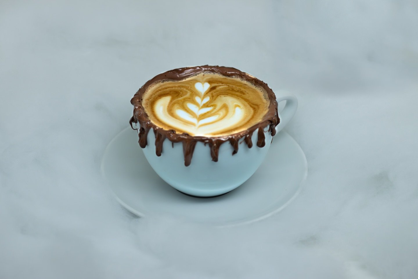 Open. Nutella Latte. Snow. 
_
#alabastercoffee #williansport #coffee