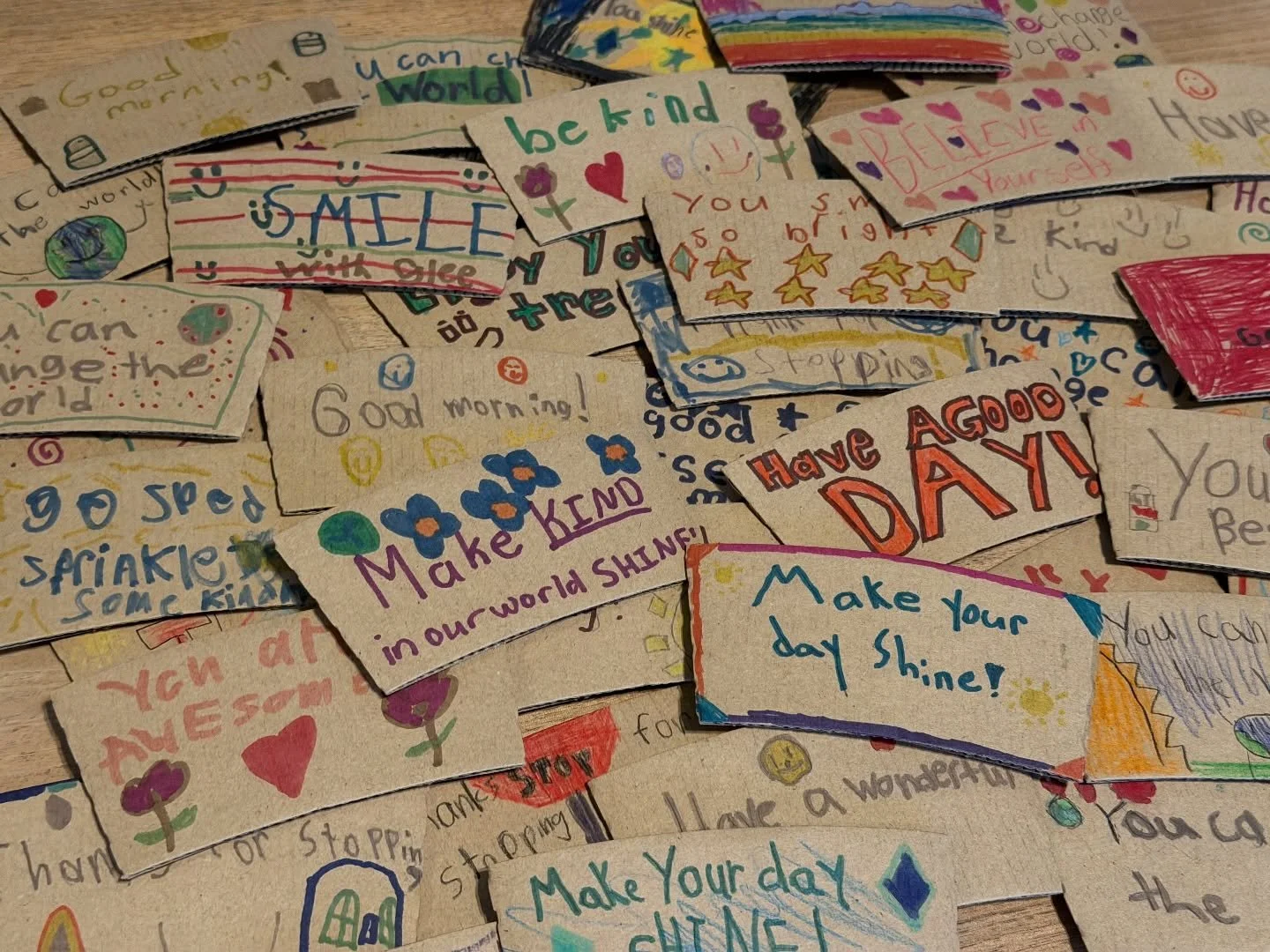 Thank you to Mrs. Holt&rsquo;s class at Cochran Primary for our kindness cup sleeves ❤️
_
#alabastercoffee