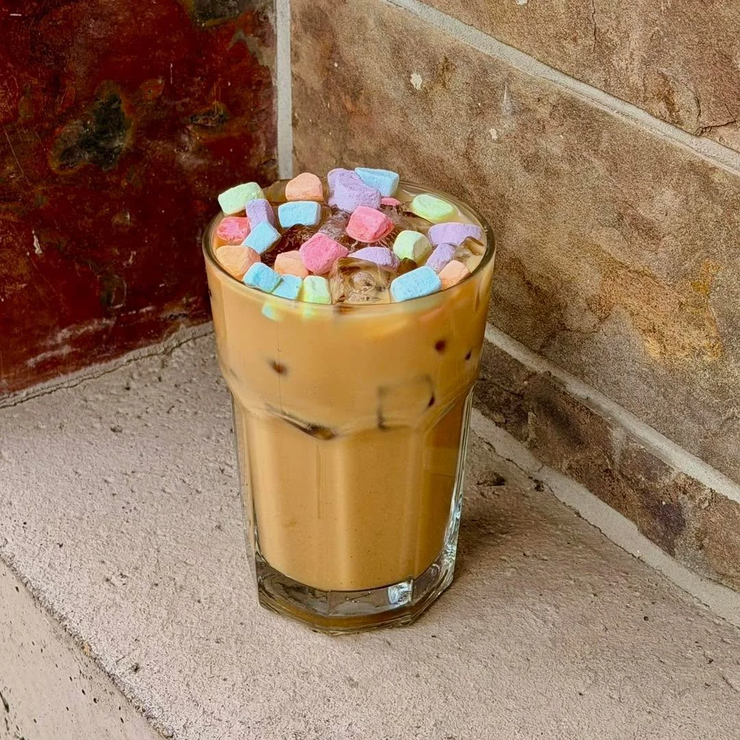 🍀St. Patty&rsquo;s Day Specials🍀
Available starting Friday 3/13!

Lucky Latte 
Our Sabra espresso with house made vanilla syrup and oat milk. Garnished with colorful marshmallows to give extra luck to your day. Available hot or iced in 12oz or 16oz