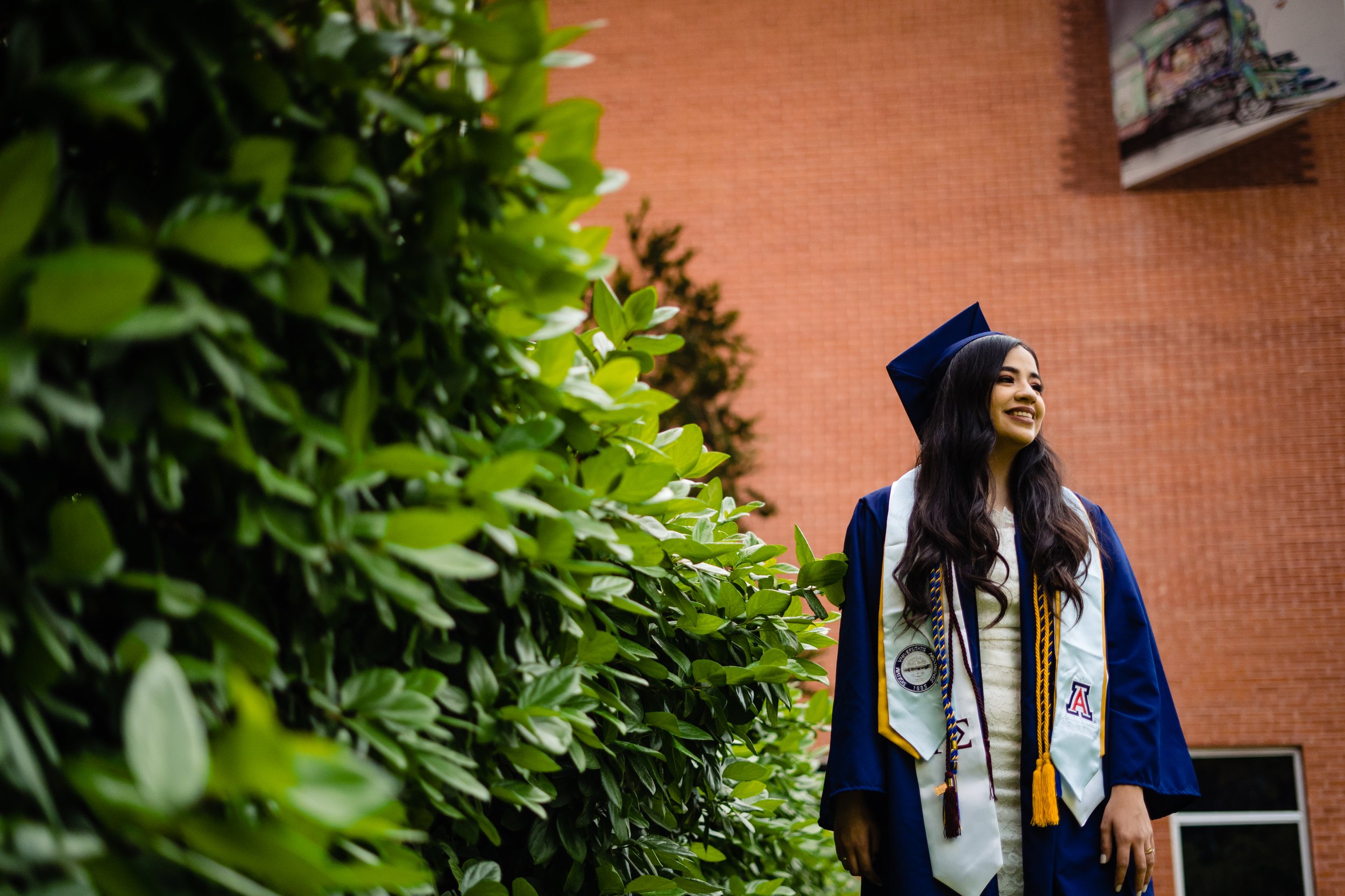 2021_galiana_grad_engagement-51.jpg