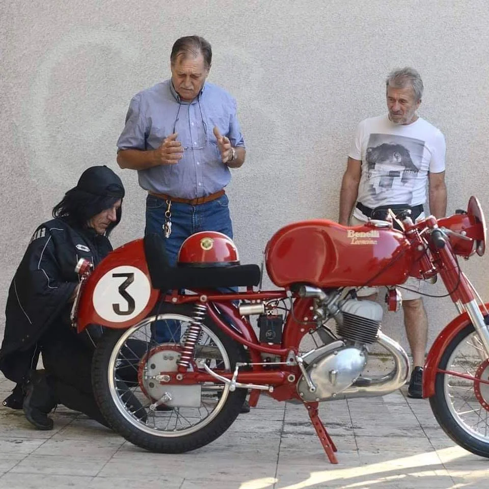 LA Nik Photos That MotorcycleGuy.JPG