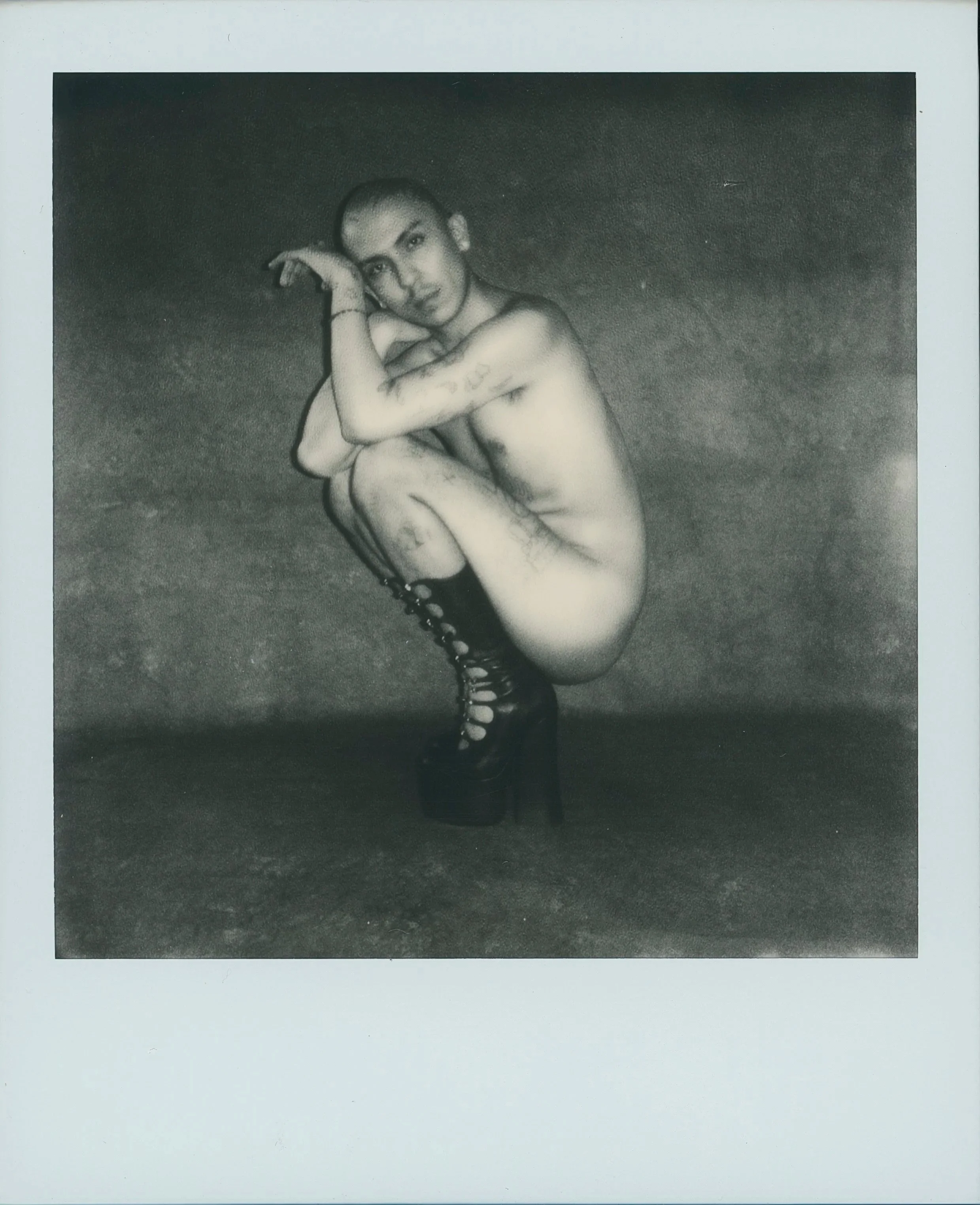 DIEGO+NUDE+KIKI+SQUAT.jpg