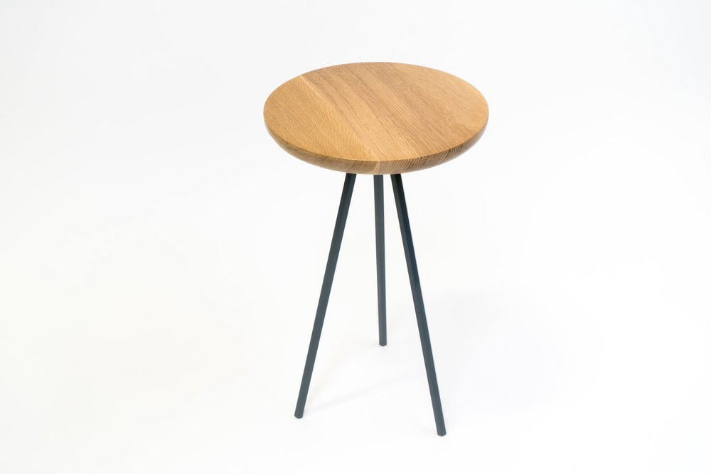 HIGH LEVEL TABLE - Oliver Apt. 