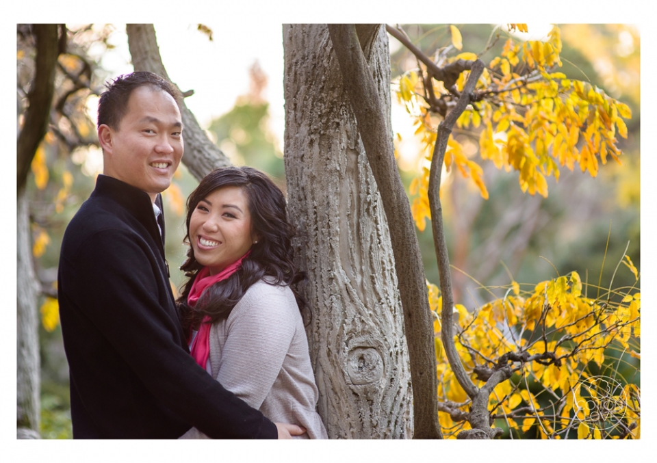 09_SuzyIssac_HuntingtonLACMA_EngagementPhotography_sharpened(pp_w960_h677).jpg