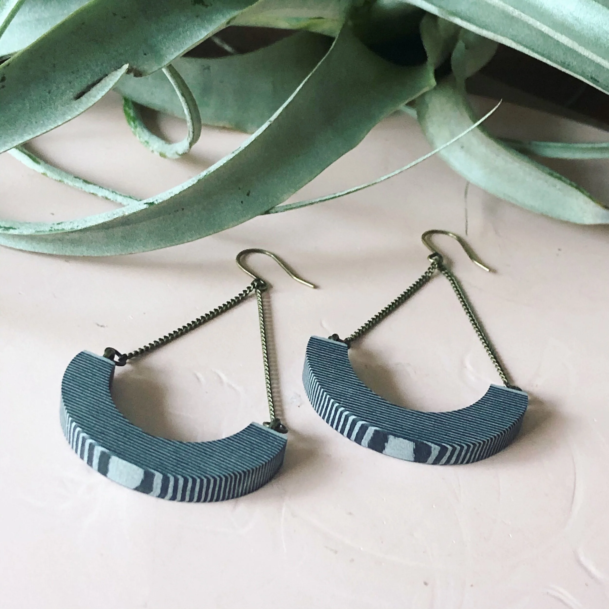 3BDF9371-AE82-48E1-8872-8E88A38D29B2