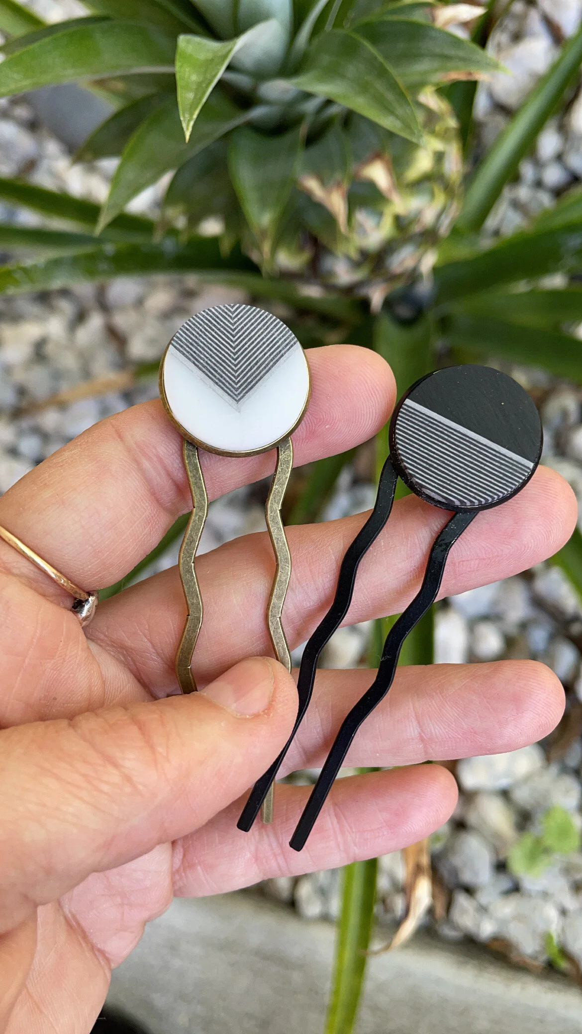 AB3997B2-3BD6-4BAB-A5E2-CF4993732055