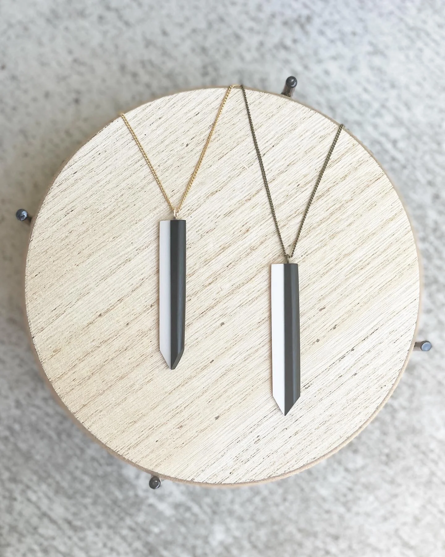 4D02CDE7-A503-49C0-AE8C-68B01E2E294D