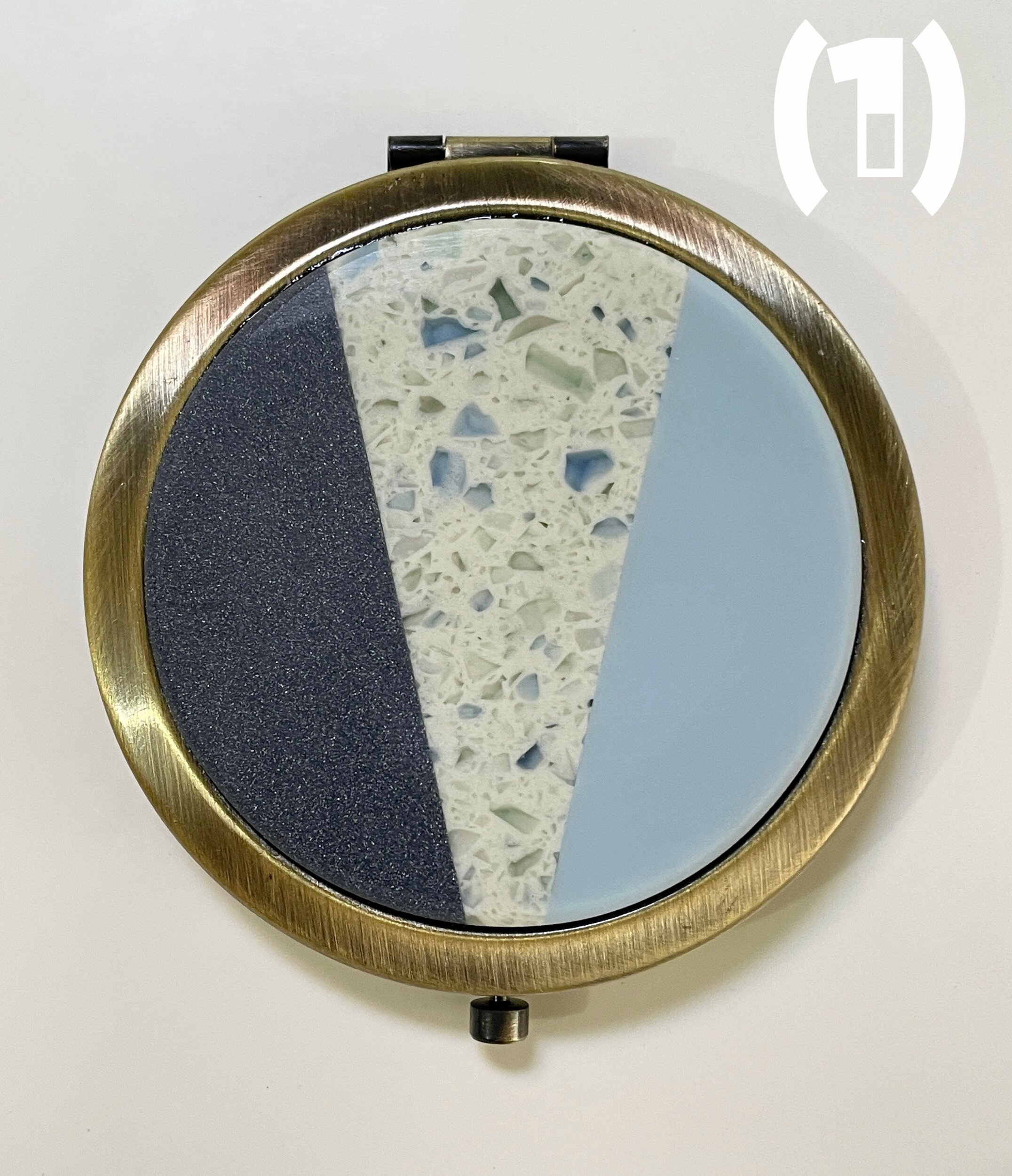 0DC06BB4-ADAB-4206-A12F-64777DDB5A9C