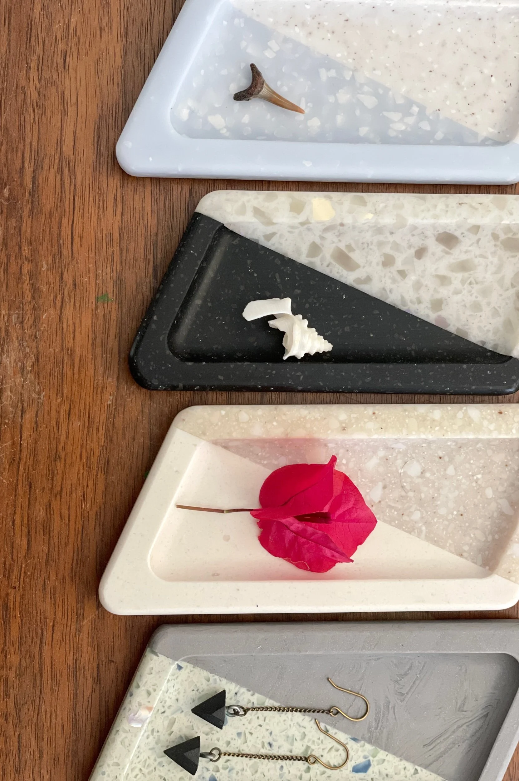 27F2DBFB-C2C0-4303-9841-9B7812FC1EF4