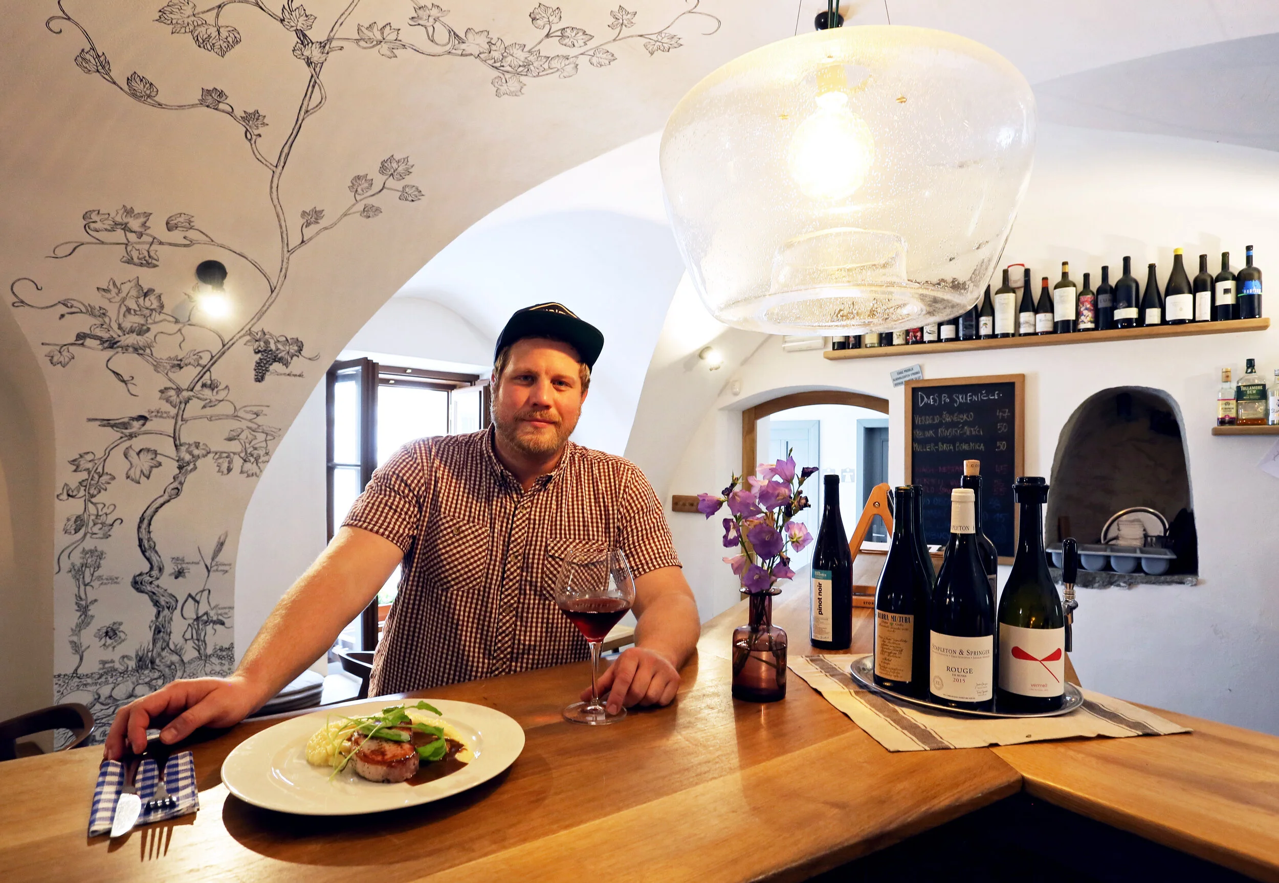 Taste of Prague Czech Podcast, Ep 6 - Jan Čulík o provozování táborského Thiru