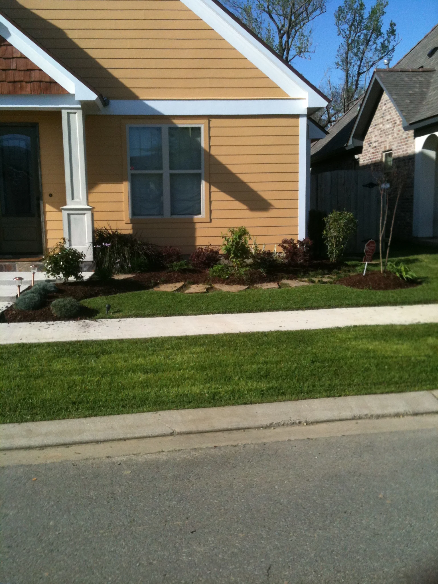 Pace's Mulch After #3.JPG