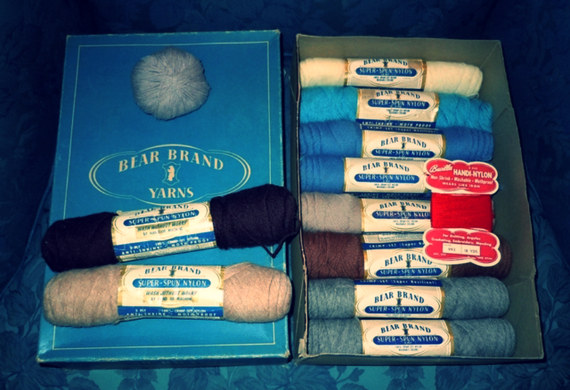Knitting yarn