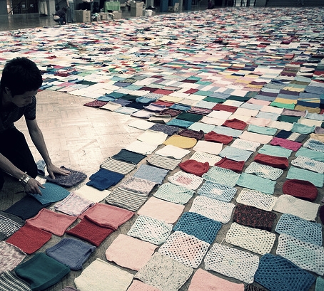 Knitting a blanket