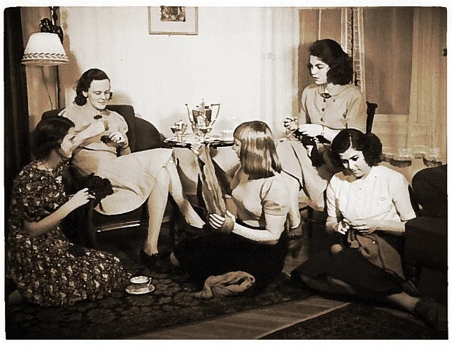 Knitting class