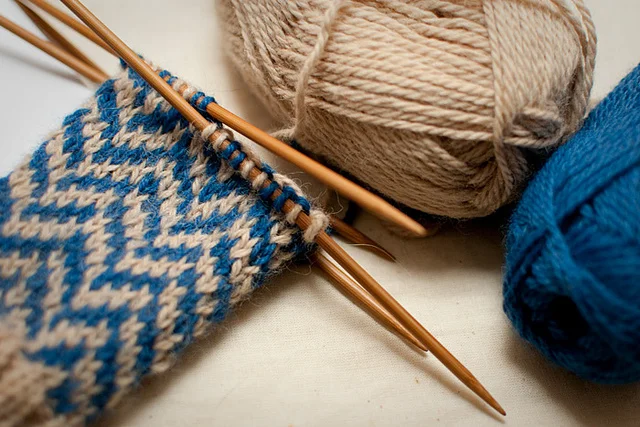 Learn knitting in the round at class