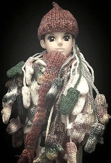 Knitted mitten gifts