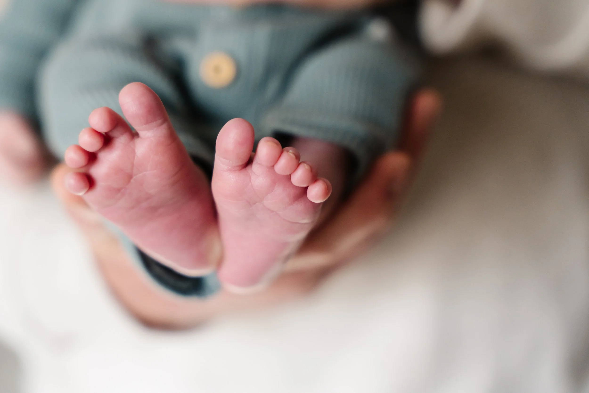 24_NewbornJames_0070.jpg