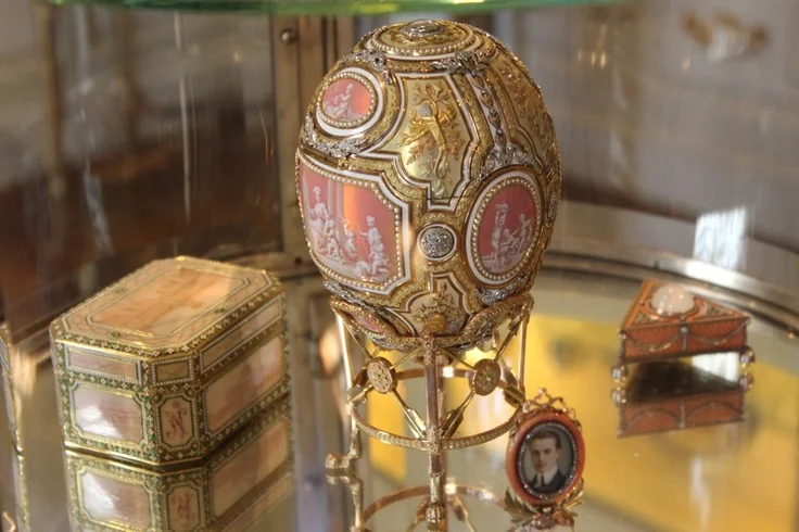 The Catherine the Great Easter Egg by Carl Fabergé. Originally gifted to the Tsarina Maria Feodorovna from her son Tsar Nicholas II in 1914. This egg was purchased by Eleanor Close Post, and given to her mother Marjorie in 1931, starting her collection of Russian imperial object. 