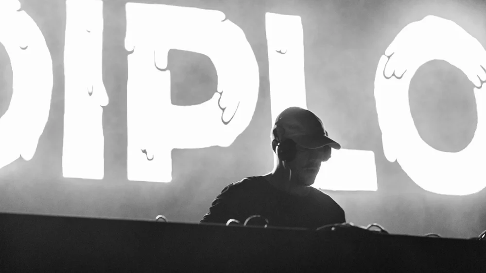 diplo_160521_0001.jpg