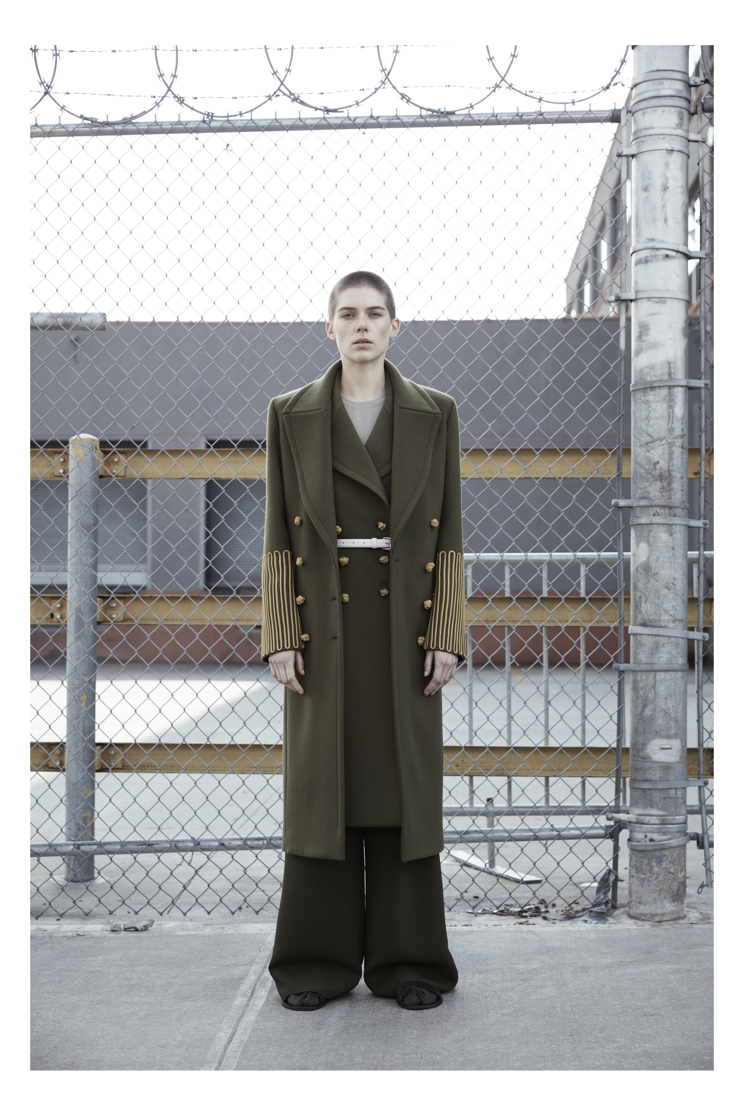 14_VICTOR_ALFARO_FW17_BY_JEREMY_WILLIAMS.jpg