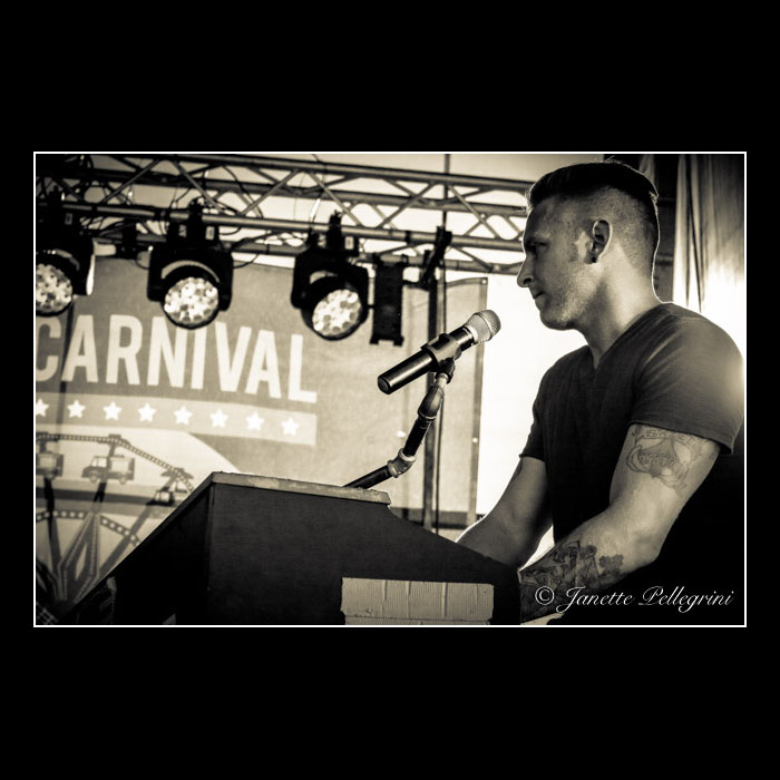 012 09-20-15 Food Truck & Rock Carnival 487 blog.jpg