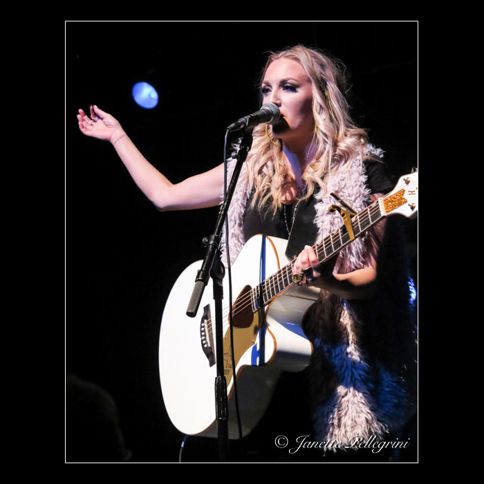 002 01-21-16 Kelsea Ballerini Starland 062 blog.jpg