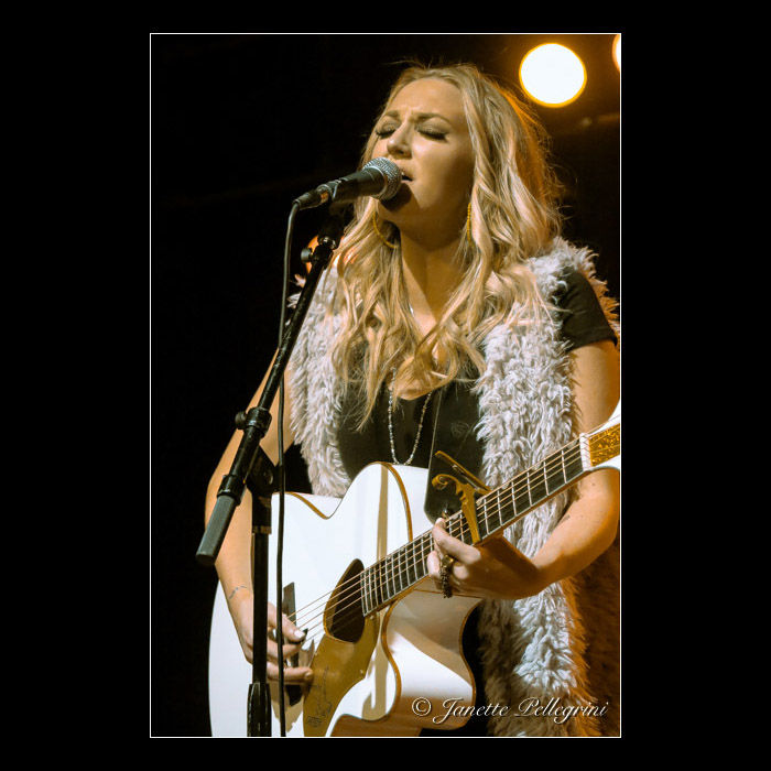 010 01-21-16 Kelsea Ballerini Starland 088 blog.jpg