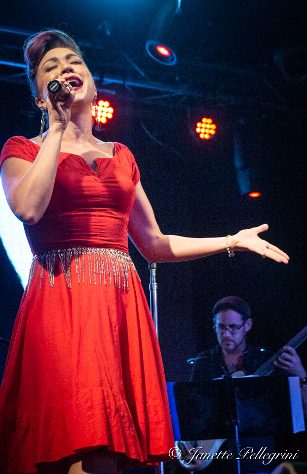 08-20-18 Broadway Sings Alanis 242 FB ©.jpg