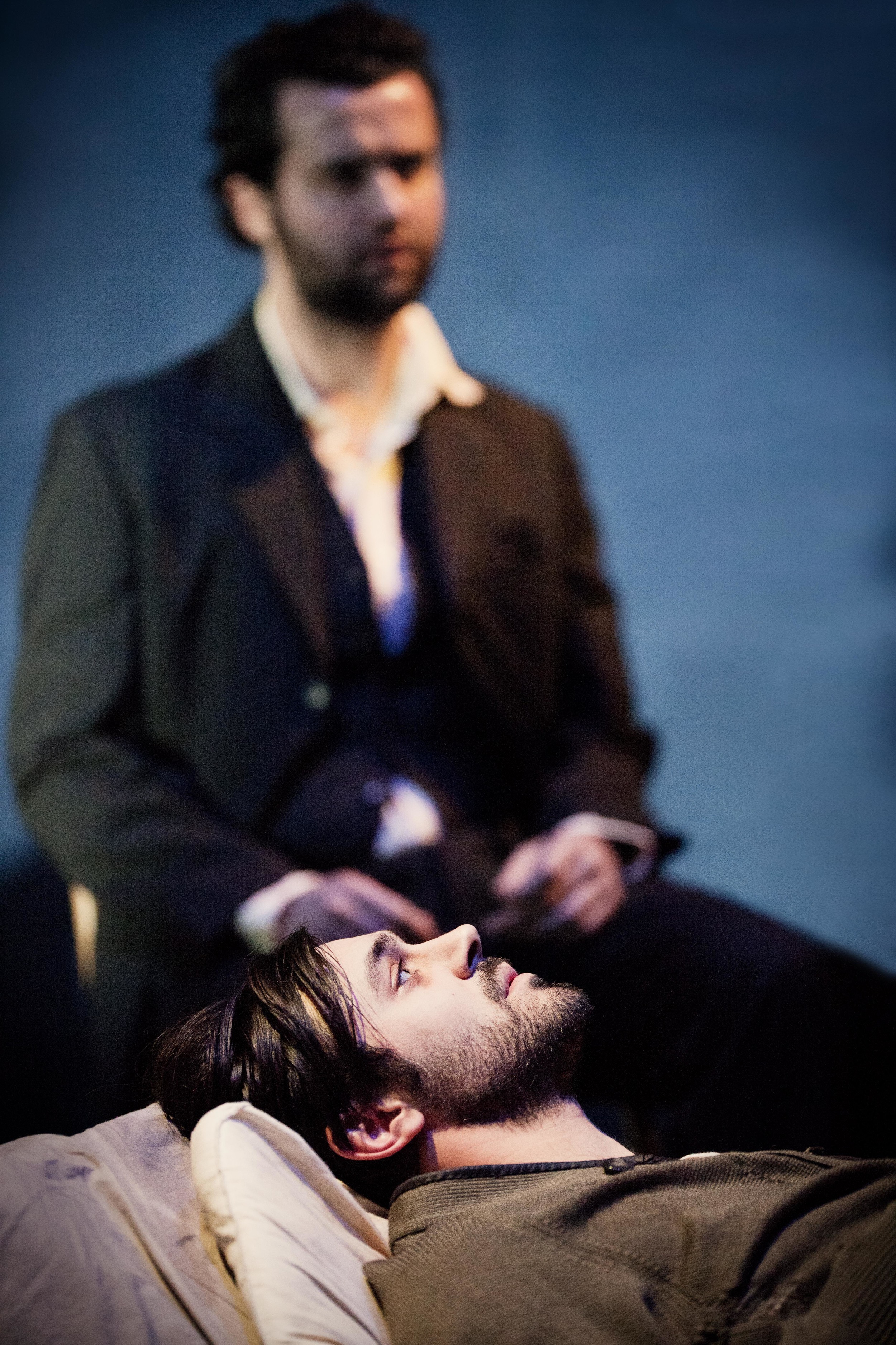 Liam Garrigan & Daniel Mays by Johan Persson.jpg