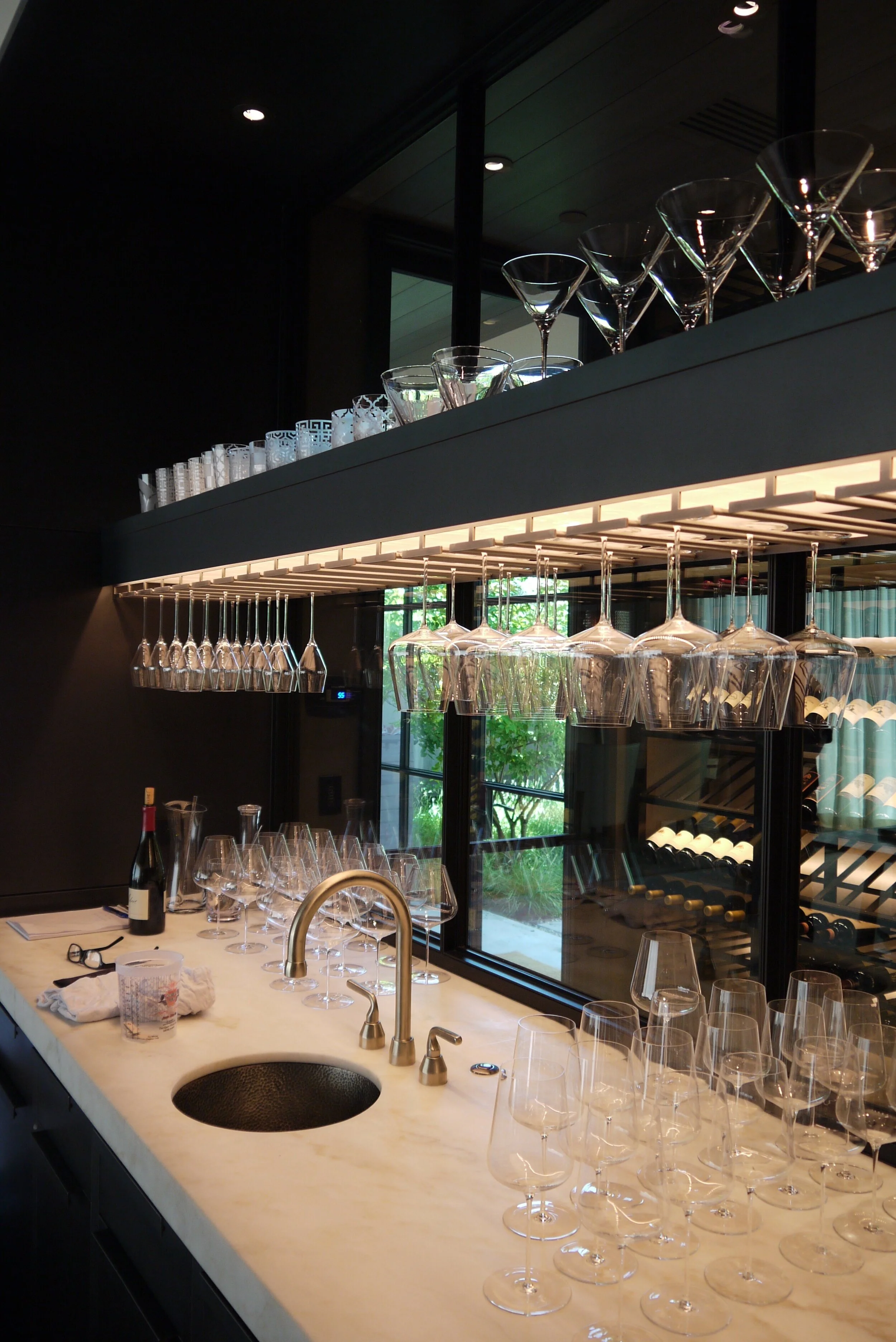 Glass hangers 