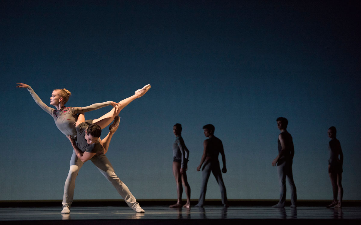 Sasha De Sola & Steven Morse in Myles Thatcher's Ghost in the Machine @sfballet