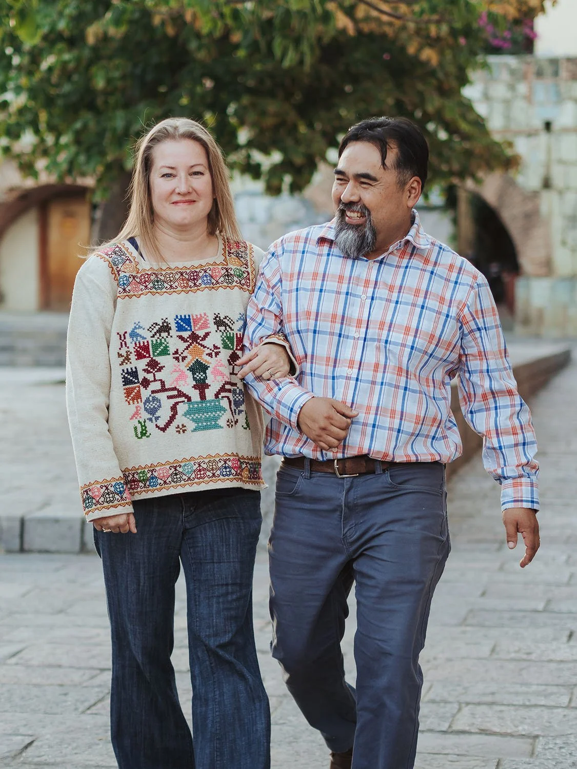 Flores Family-74.jpg
