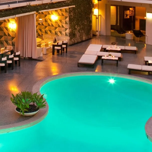 LAX - Millennials Holiday Mix & Mingle Event