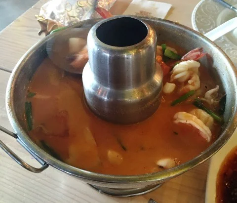 Tom Yum hotpot
