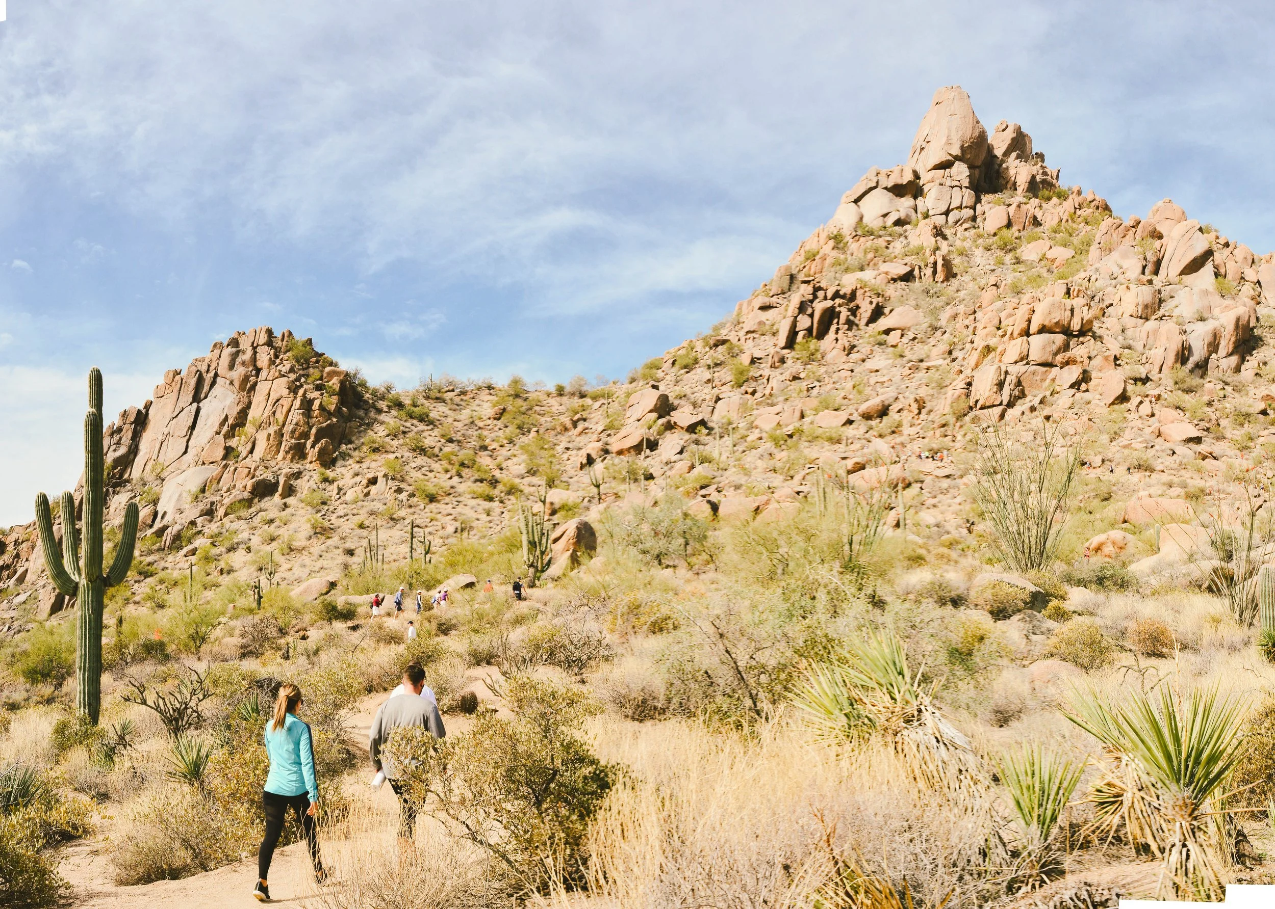 Halie Sutton_Scottsdale_Hiking-.jpg