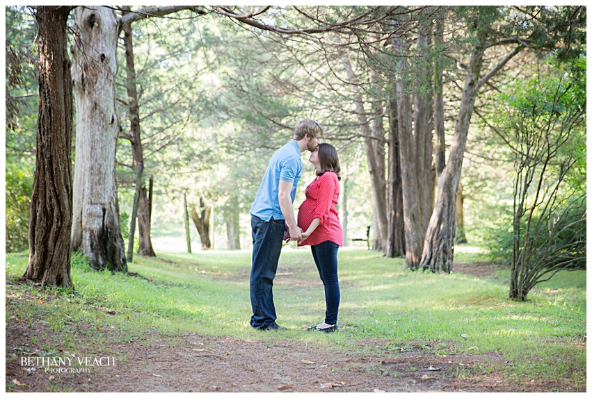 Oaklawn Garden Maternity Session