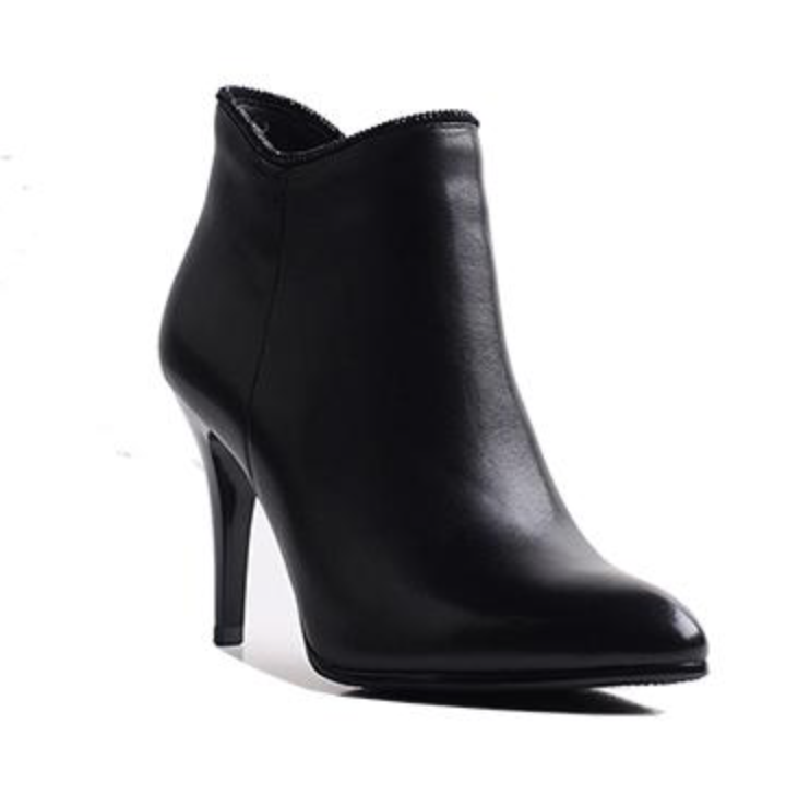 Black boots