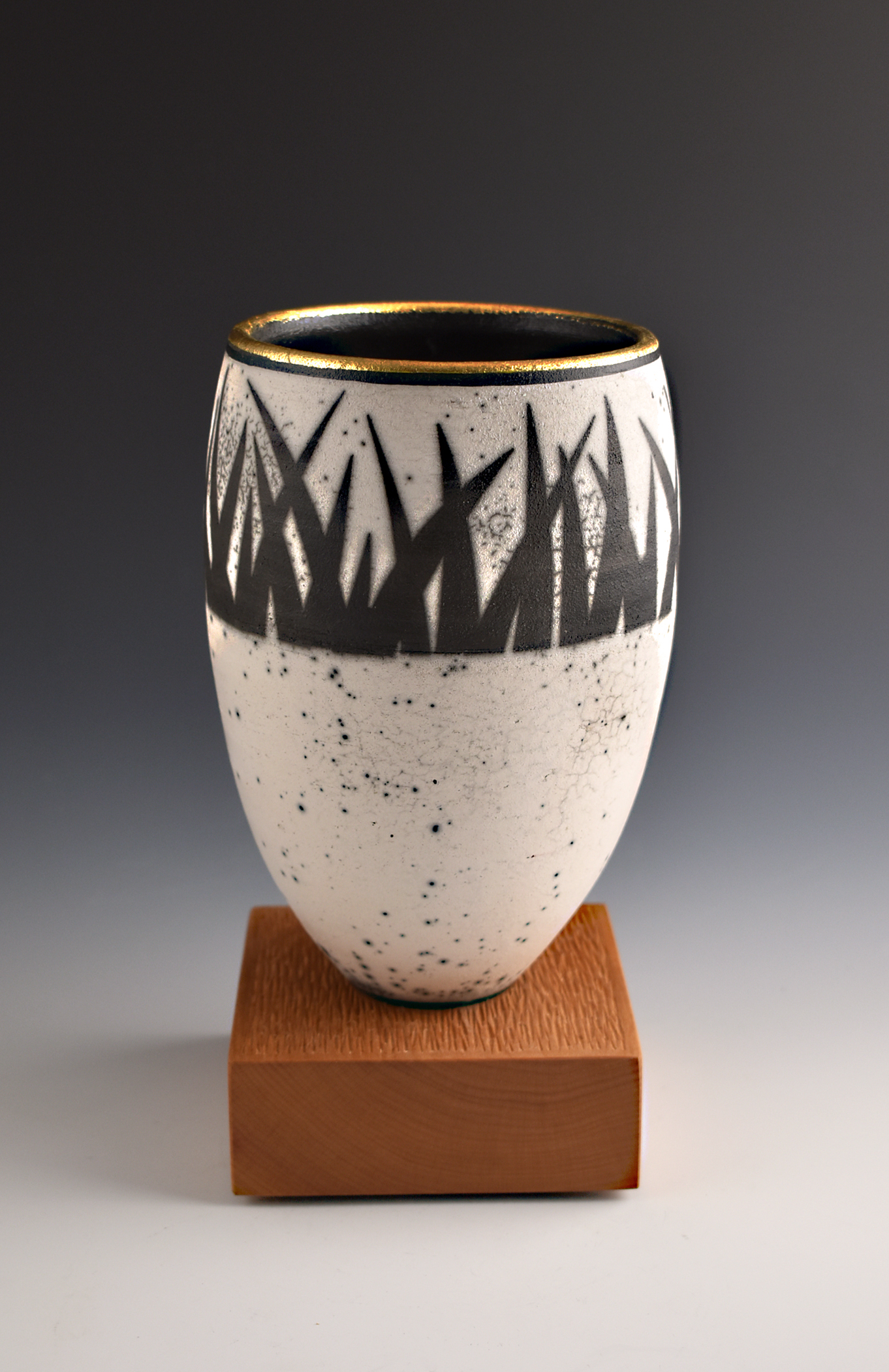 Vase_base Leaves.jpg