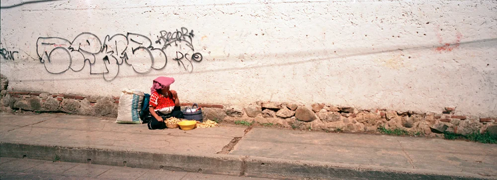 137AloneonSideWalk_Xpan01_27_R.jpg