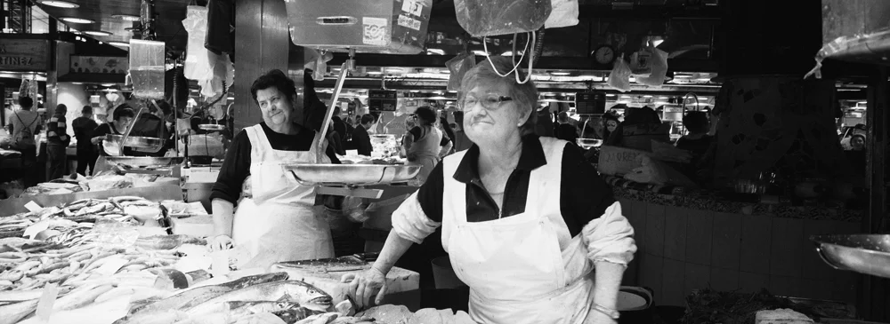 160FishLadies2132_32_R.jpg