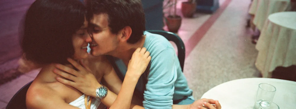 Couple_304910_14_6-2.jpg