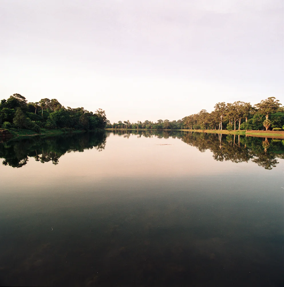 05_Moat_39662_11.jpg