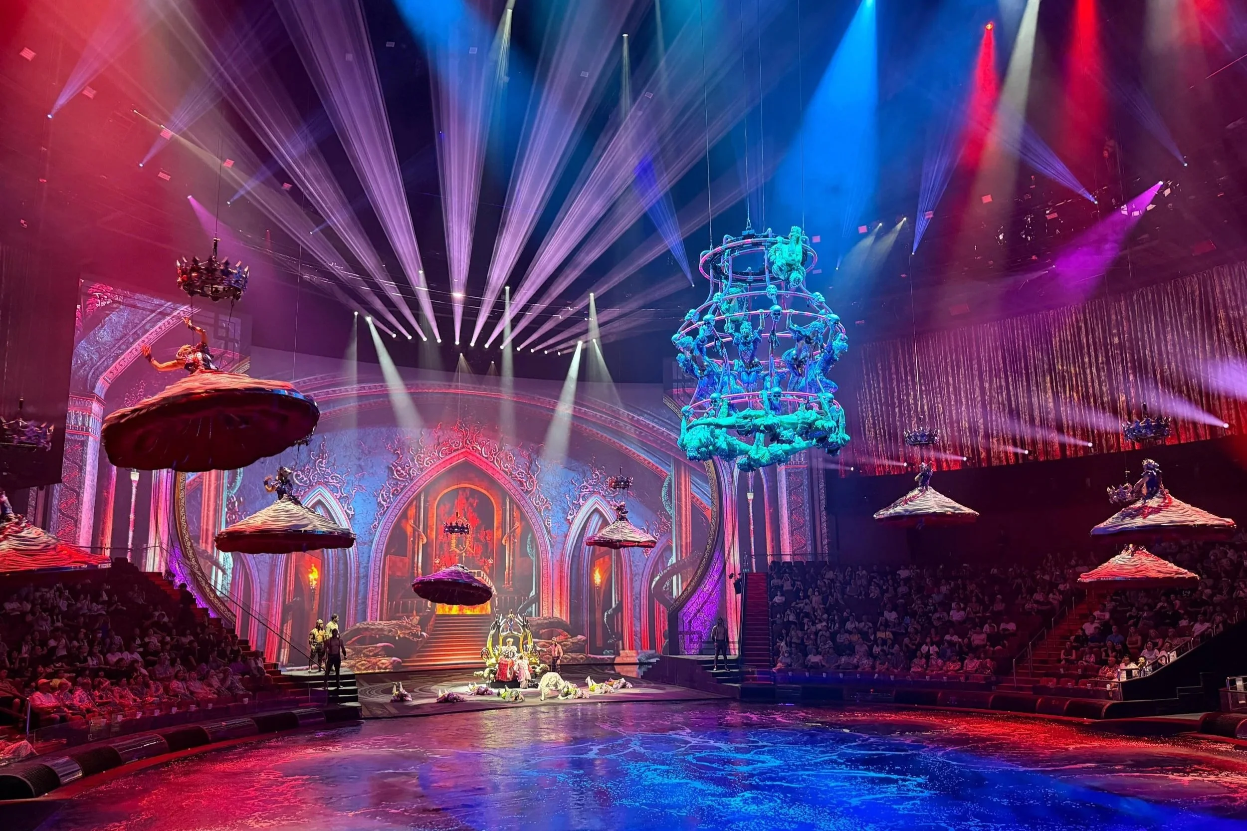 City of Dreams Peparini art House of Dancing water Art historian water show