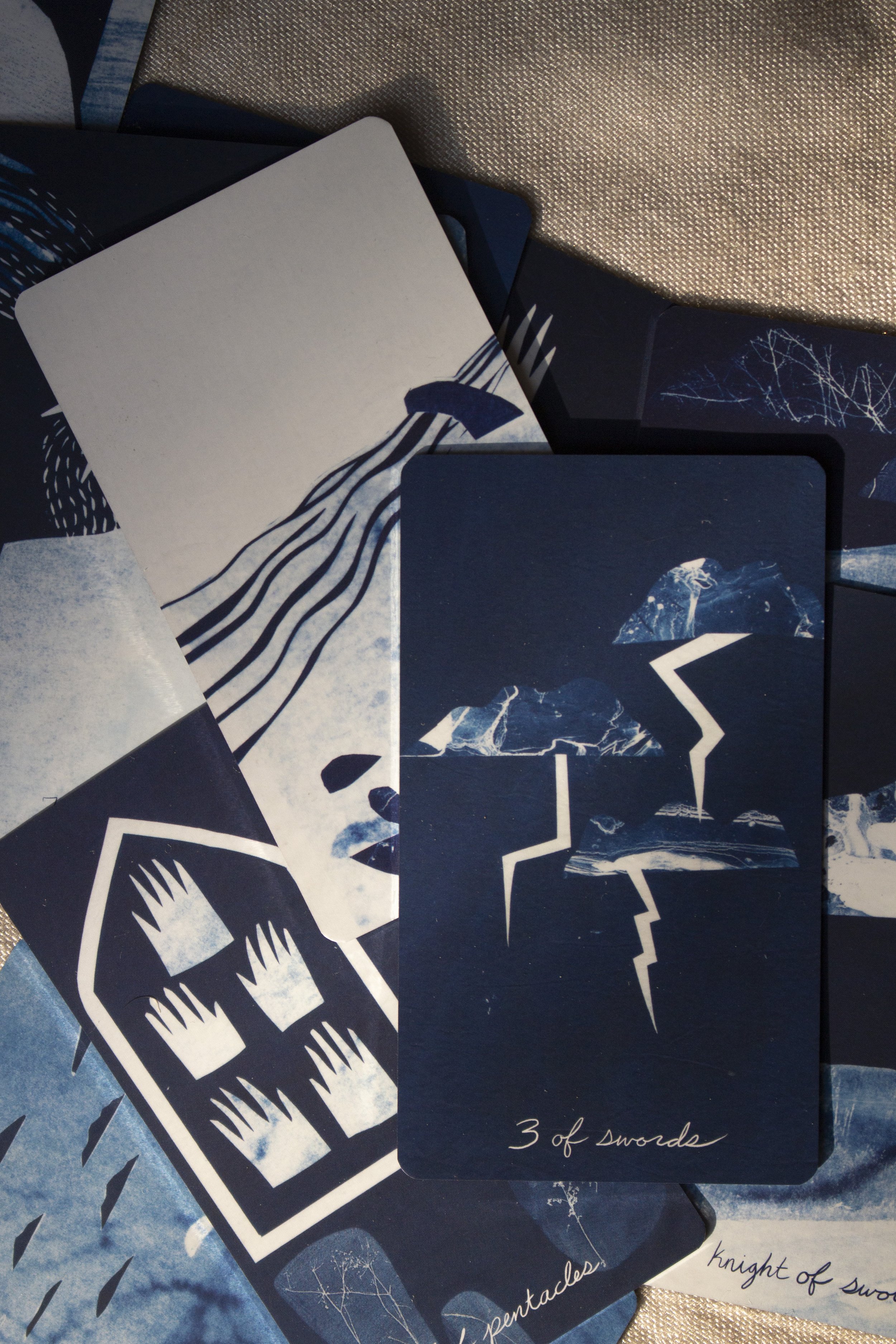 BlueEarthTarot_61.jpg