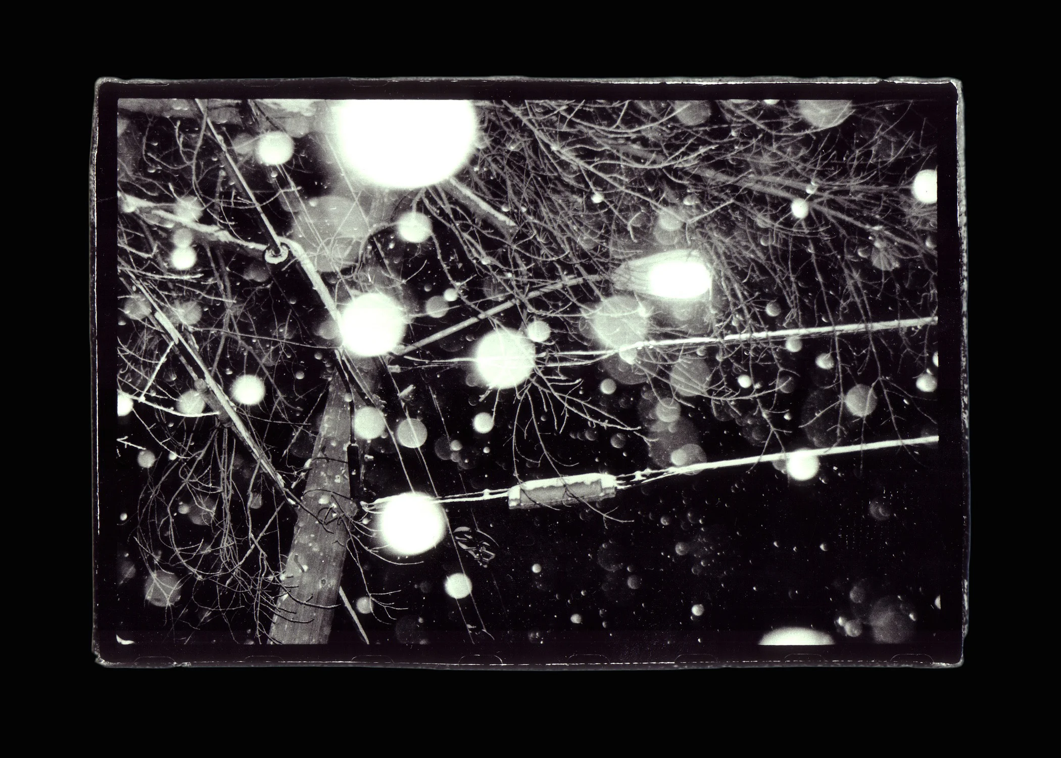 PORTFOLIO_StreetLightSnowWEB.jpg